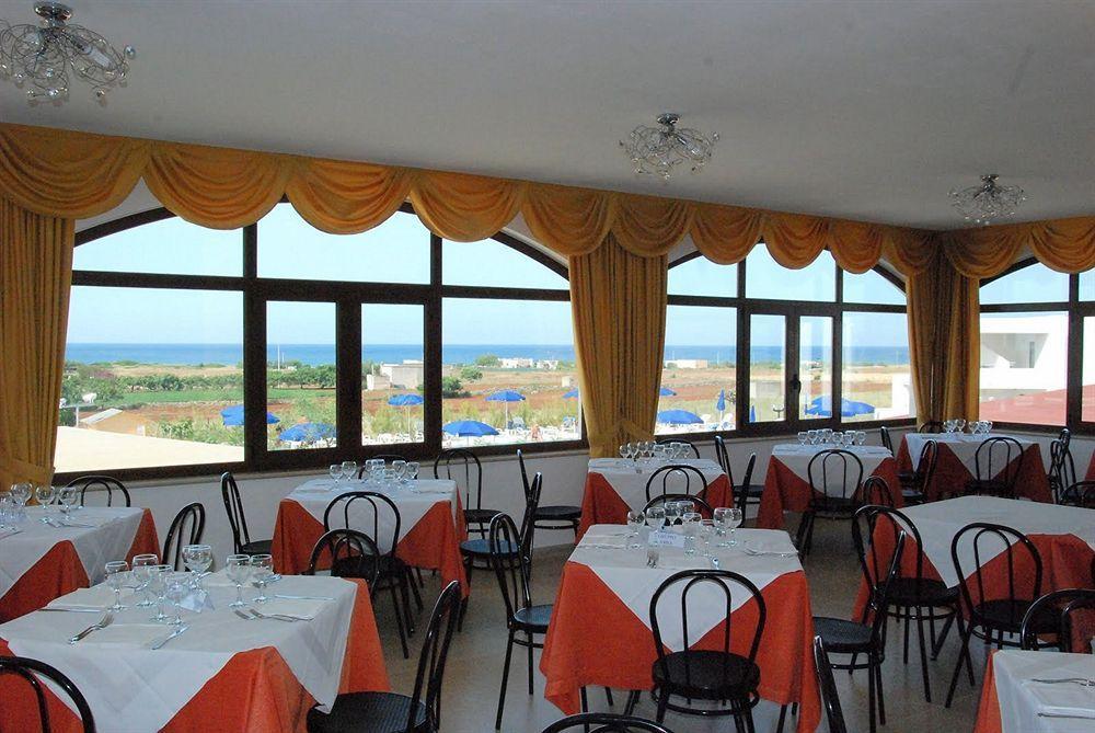 Torre Guaceto Resort 卡洛维诺 外观 照片