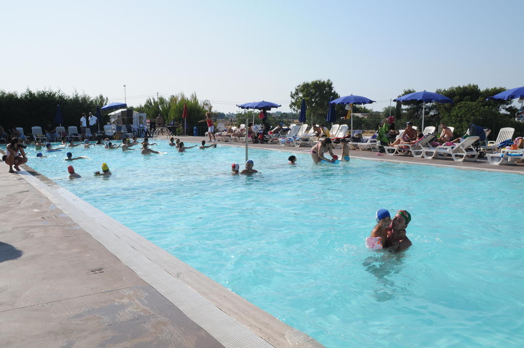 Torre Guaceto Resort 卡洛维诺 外观 照片